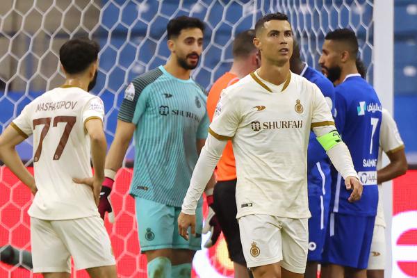 رونالدو يثير جدلاً بعد إطاحة فريقه من كأس الملك