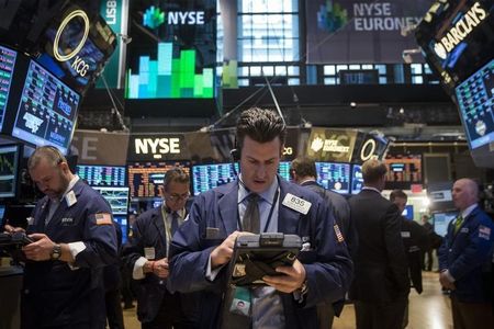 مؤشرات الأسهم في الولايات المتحدة ارتفعت؛ مؤشر داو جونز الصناعي صعد نحو 1.57%