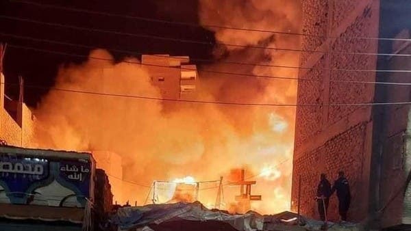 عمرها قرنين.. نار تلتهم كنيسة أثرية مصرية بمحتوياتها