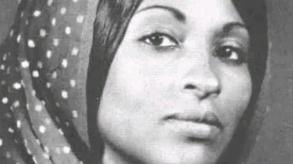 فصلها نميري وزاملت أحمد زكي.. مصرع أول ممثلة مسرحية بالسودان بقذيفة صاروخية