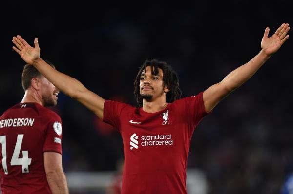 ليفربول يكتسح ليستر سيتي بتمريرات محمد صلاح الحاسمة