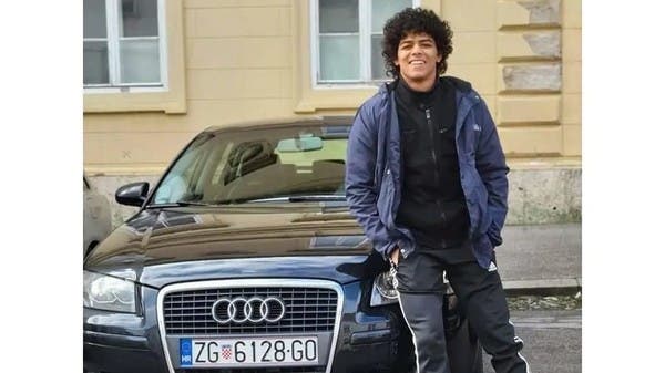 تعهد بإصلاح أوضاعه.. ملياردير مصري يطالب مصارعاً مختفياً بالعودة