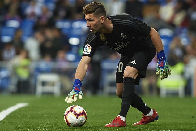 نجل المدرب زيدان يحلم بالدفاع عن قميص منتخب فرنسا