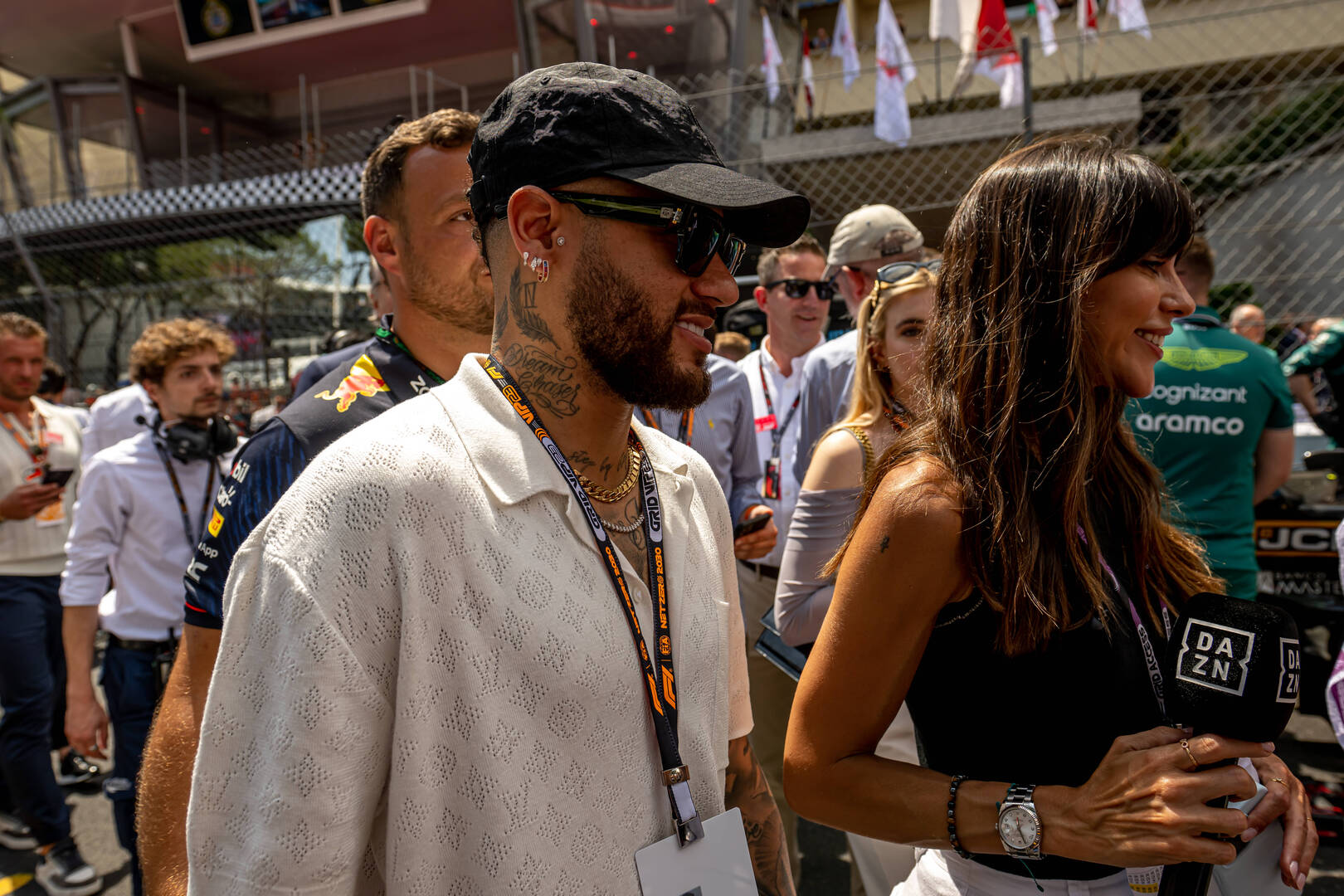 نيمار يورط مدرب سان جيرمان