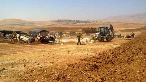 الاحتلال يفتش خياما في الأغوار الشمالية-الحياة الجديدة