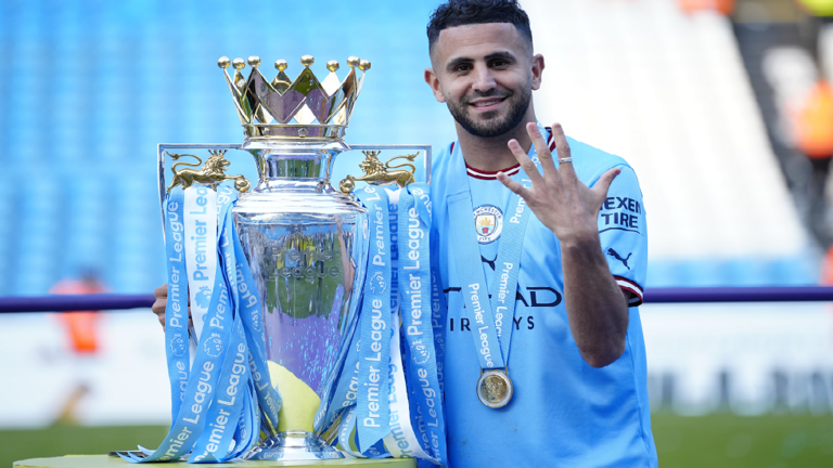 ديبالا يثني على المدرب مورينيو عشية نهائي الدوري الأوروبي