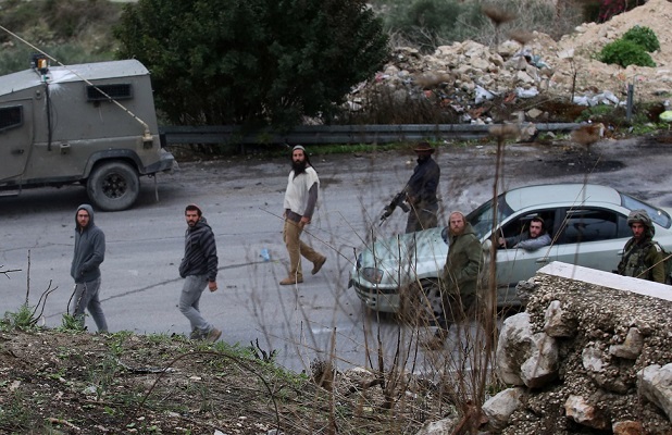 عشرات المستوطنين يقتحمون مدينة أريحا-الحياة الجديدة