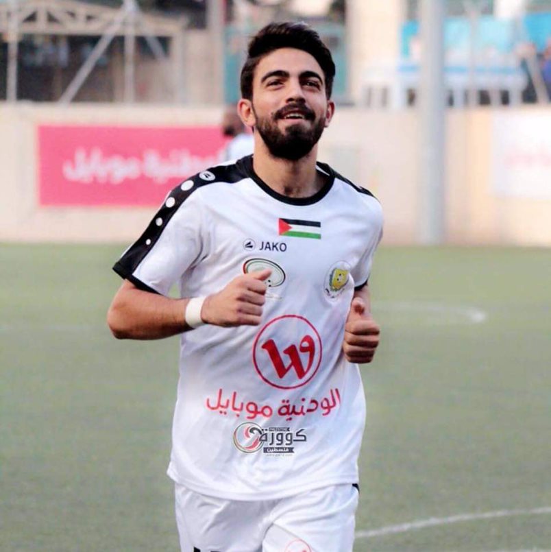 “أيام الملاعب” تكشف عن قائمة شباب الخليل للموسم الجديد