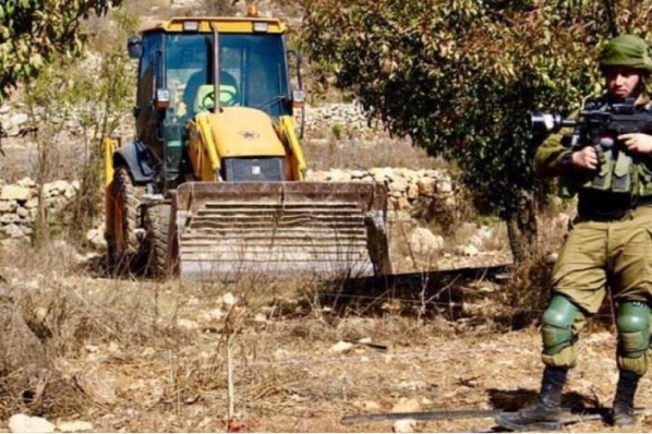 الاحتلال يستولي على جرافة ويعتقل سائقها في نابلس-الحياة الجديدة