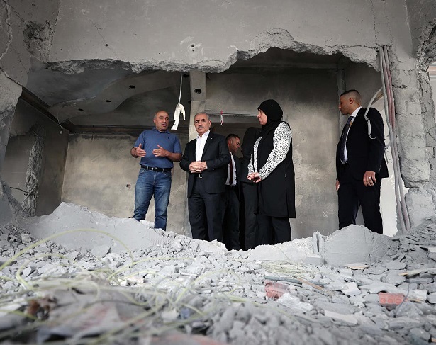 سنعيد بناء كل بيت يهدمه الاحتلال-الحياة الجديدة