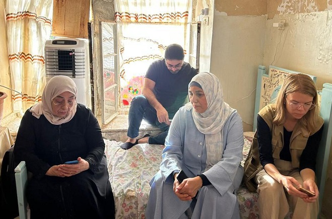 وقفة تضامنية مع عائلة صب لبن المهدد منزلها بالهدم-الحياة الجديدة