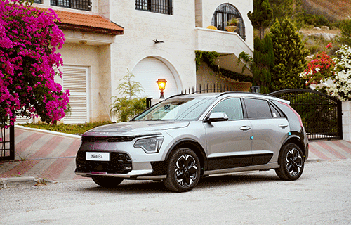 طرح “كيا نيرو” الكهربائية في السوق الفلسطينية