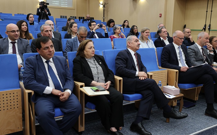 بقيمة 10 ملايين دولار.. إطلاق مشروع تطوير كفاءة القطاع الصحي الفلسطيني-الحياة الجديدة