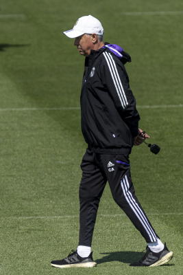 منتخب السامبا يسعى للتعاقد مع المدرب الايطالي أنشيلوتي