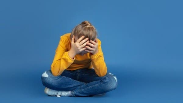 لن تتخيلها.. آثار سلبية طويلة المدى لاكتئاب المراهقة