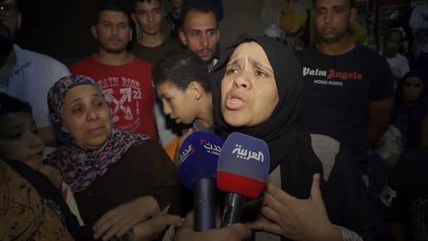 من يقف وراء هجرة آلاف المصريين إلى أوروبا على متن “قوارب الموت”؟