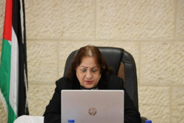 وزيرة الصحة توعز بإرسال ما يلزم من احتياجات طبية لجنين-الحياة الجديدة