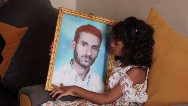 آمال الأسر اليمنية معلقة بمفاوضات عمّان.. هل يعود المختفون قسريا من سجون الحوثيين؟