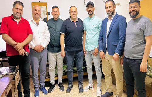 رسمياً.. أشرف نعمان يدافع عن ألوان أهلي الخليل