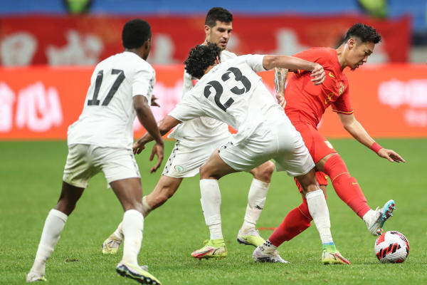 قراءة متأنية لـ “ودية” “الفدائي الأول” أمام التنين الصيني