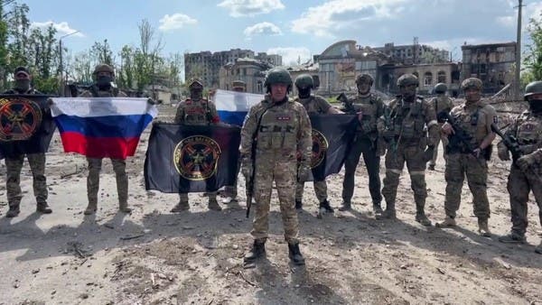 “طباخ بوتين”.. التفاصيل الكاملة لقصة علاقة مؤسس فاغنر بالرئيس الروسي بوتين