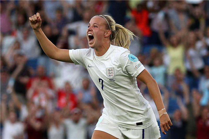 الإنكليزية بيث ميد تشعر بالمرارة لغيابها عن مونديال السيدات