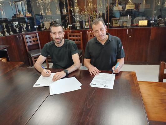 الأرثوذكسي الثقافي العربي – بيت ساحور يجدد عقد مدربه السلوي