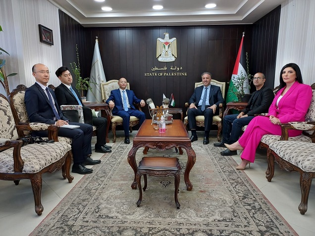 الوزير عساف يبحث مع سفير الصين تعزيز التعاون الإعلامي المشترك-الحياة الجديدة