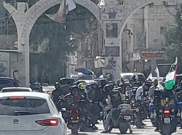 مسيرة دراجات نارية اسنادا لمدينة جنين ومخيمها-الحياة الجديدة