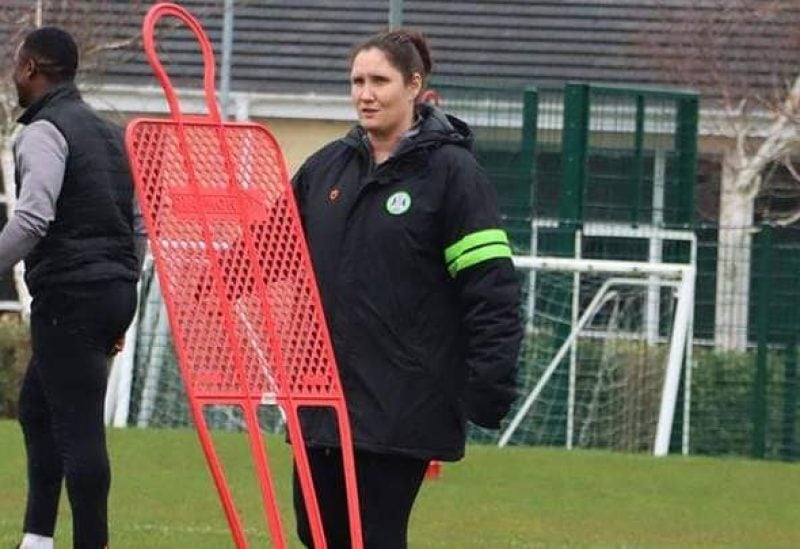 استقالة سريعة لأول مدربة لفريق محترفين للرجال في إنكلترا