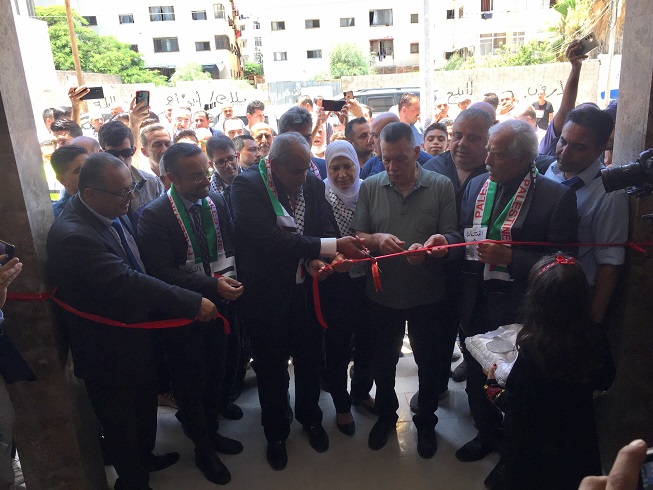 زيارة يفتتح البرج الإيطالي في غزة وتوزيع الشقق على أصحابها-الحياة الجديدة