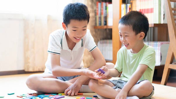 ألعاب الطاولة وتأثيرها على الأطفال.. دراسة تكشف مفاجأة