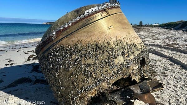 حطام مجهول يثير الحيرة في أستراليا.. من أين أتى؟