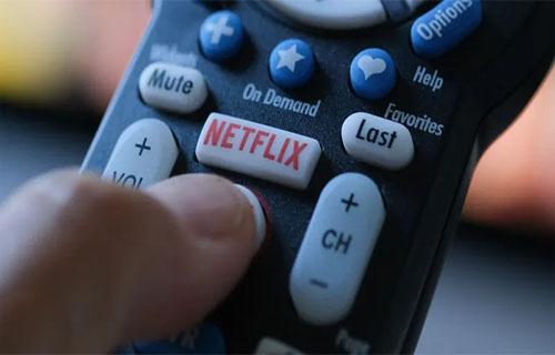 إجراءات “نتفليكس” لمواجهة تشارك الحسابات تزيد عدد مشتركيها بملايين