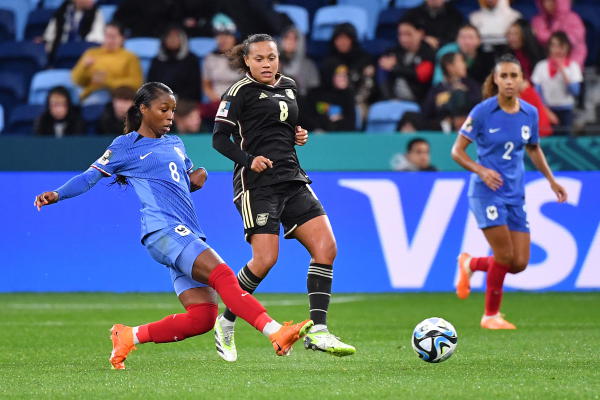 السويد تحرم جنوب إفريقيا من نقطة تاريخية وفوز صعب لهولندا وفرنسا تسقط في فخ التعادل