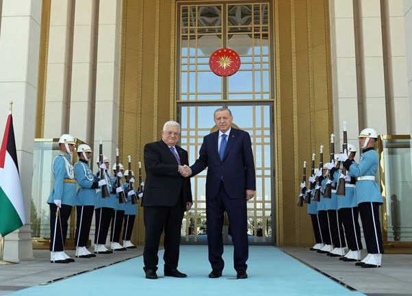 الرئيس يجتمع مع نظيره التركي-الحياة الجديدة