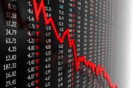 تحذير من انهيار قوي للأسواق العالمية..الدولار في خطر!