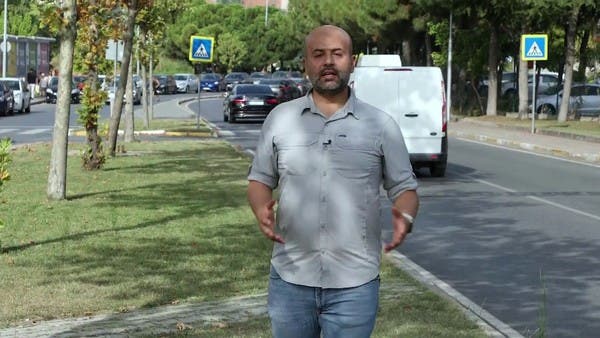 نشطاء يوثقون إجبار اللاجئين في تركيا على توقيع وثيقة “العودة الطوعية”