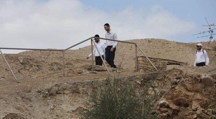 مستوطنون ينصبون خيمة في أرض جنوب نابلس-الحياة الجديدة