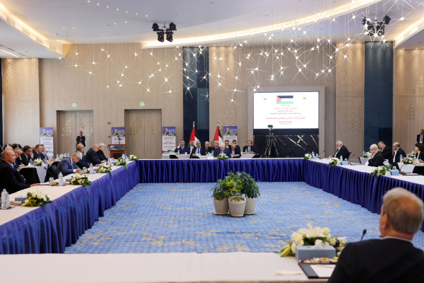 في ختام اجتماع الأمناء العامين للفصائل.. الرئيس يدعو إلى تشكيل لجنة متابعة من الحضور لاستكمال الحوار-الحياة الجديدة