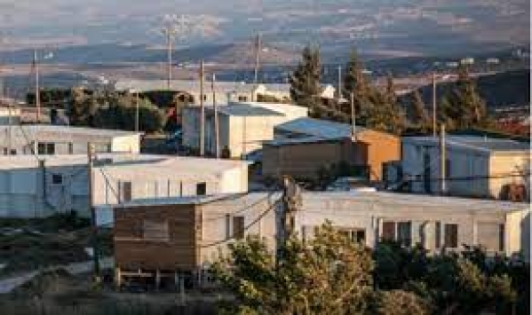 مستوطنون يقيمون بؤرة استيطانية شمال غرب أريحا-الحياة الجديدة