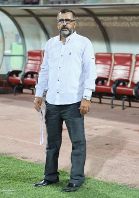 إدارة بلاطة تتعاقد مع المدرب إسلام جلال إثر استقالة خليفة الخطيب