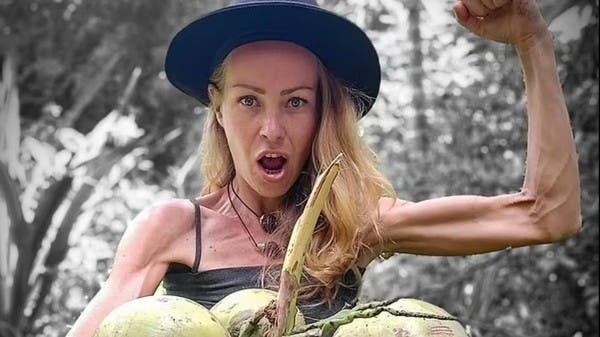 صيام جاف ونظام غذائي “متطرف” يودي بحياة مؤثرة نباتية