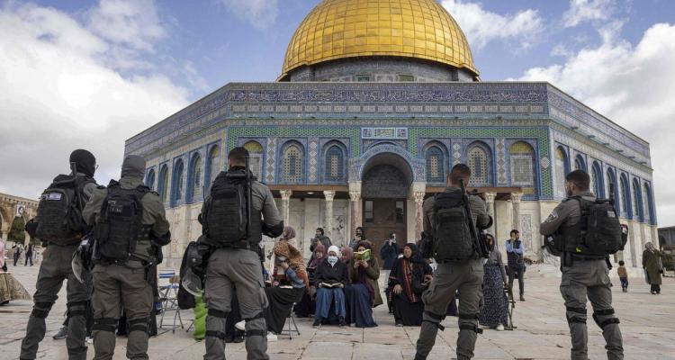 151 حالة اعتقال و6542 مستوطنا يقتحمون الأقصى خلال تموز الماضي-الحياة الجديدة