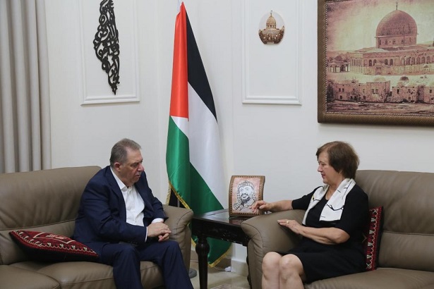 دبور يطلع المنسقة الأممية في لبنان على آخر المستجدات في مخيم عين الحلوة-الحياة الجديدة