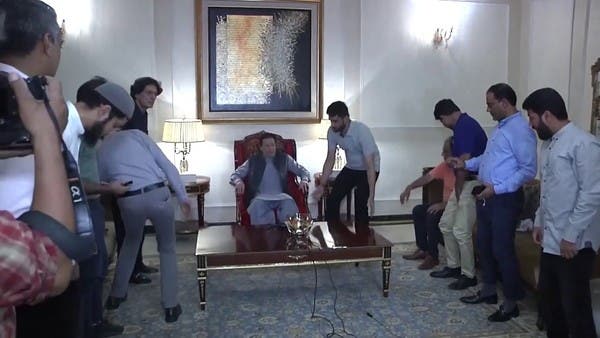 عمران خان ليس أول من انتهى به الأمر بالسجن.. مصير واحد لرؤساء وزراء في باكستان