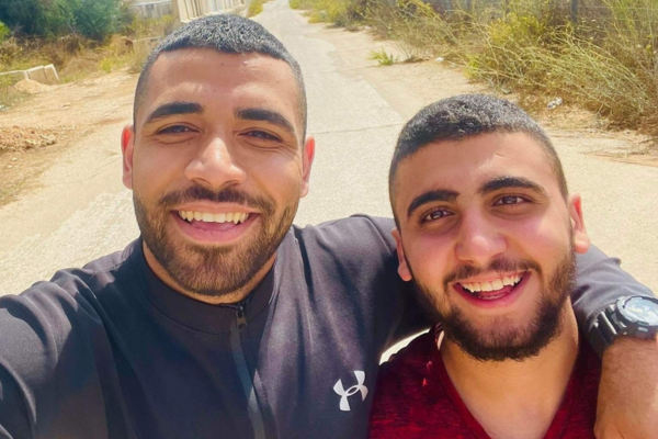 الاحتلال يعتقل شابين ويستولي على مركبة من بيت ريما شمال غرب رام الله-الحياة الجديدة