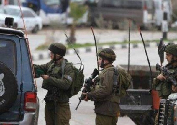 الاحتلال يعتقل شابًا من جنين على حاجز عسكري-الحياة الجديدة