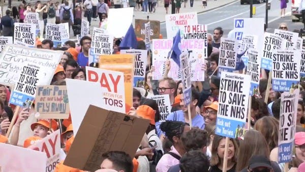إضراب الأطباء.. لوائح انتظار المرضى في بريطانيا يتجاوز الـ 7 ملايين و600 ألف مريض