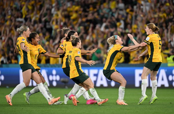 أستراليا تقصي فرنسا وتواجه إنكلترا في نصف النهائي
